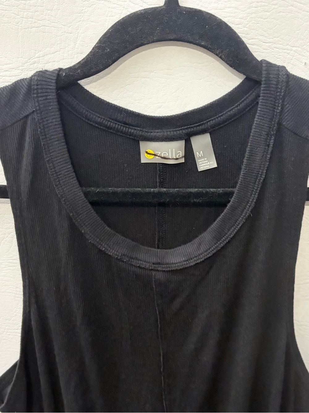 Zella Black Loose Fir Racerback Muscle Tank Medium - Picture 2 of 8